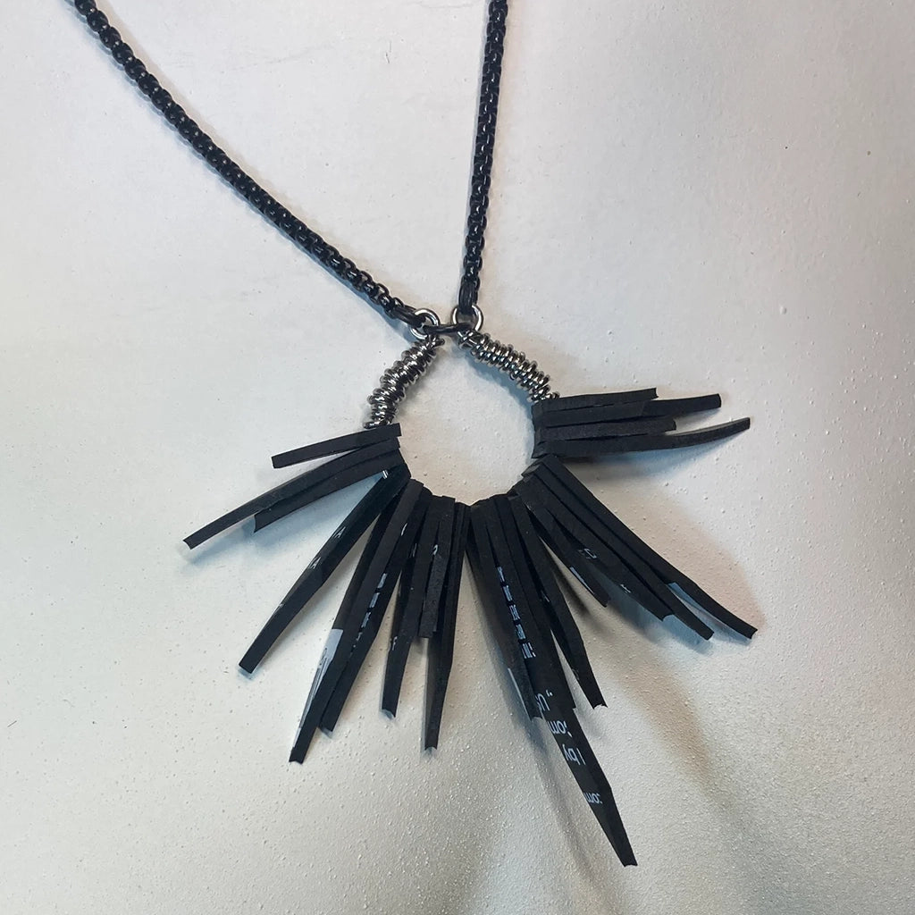 SPIRIT// Teardrop Rubber Necklace