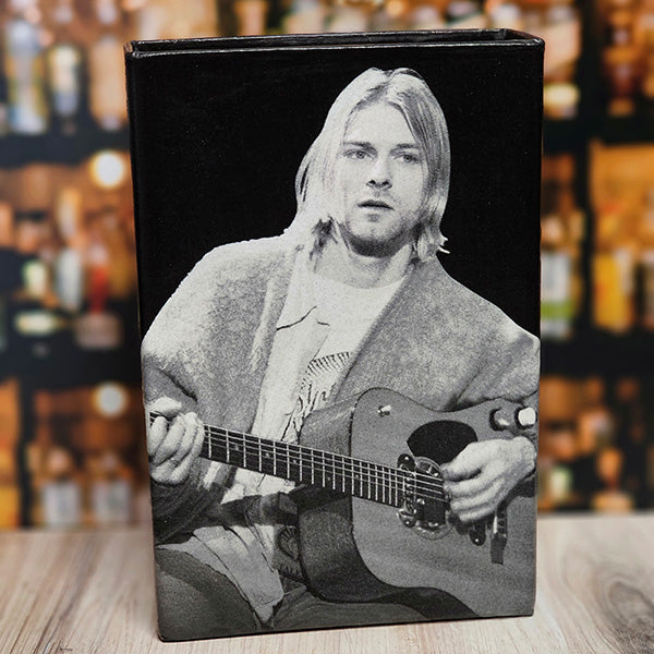 Kurt Cobain &quot;Guitar&quot; T-Shirt vase