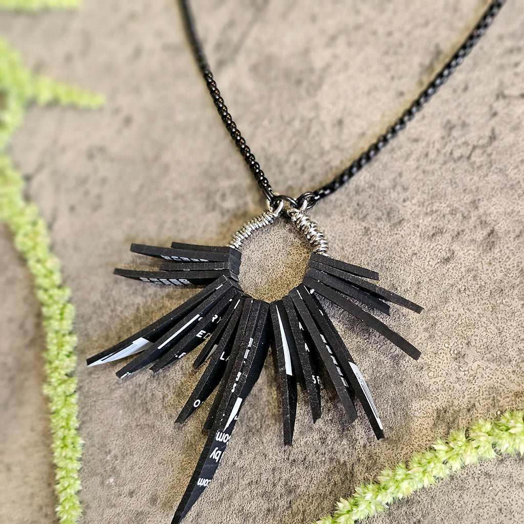 SPIRIT// Teardrop Rubber Necklace