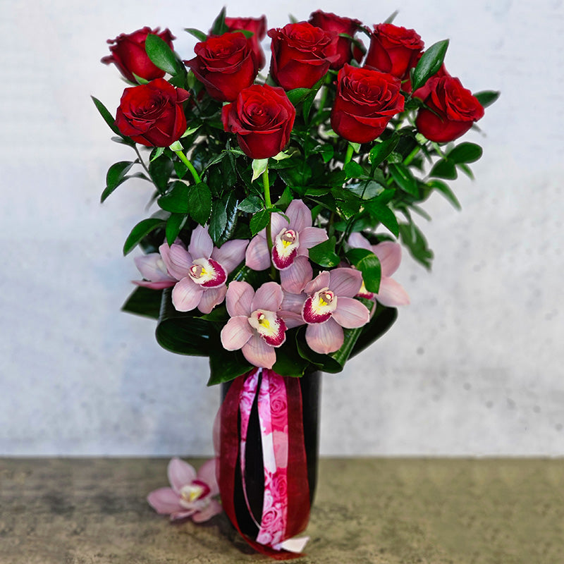 Dozen Roses -Valentine Edition
