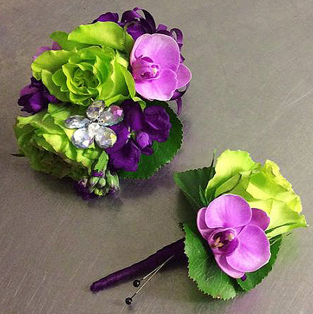 Mixed Flower Boutonniere